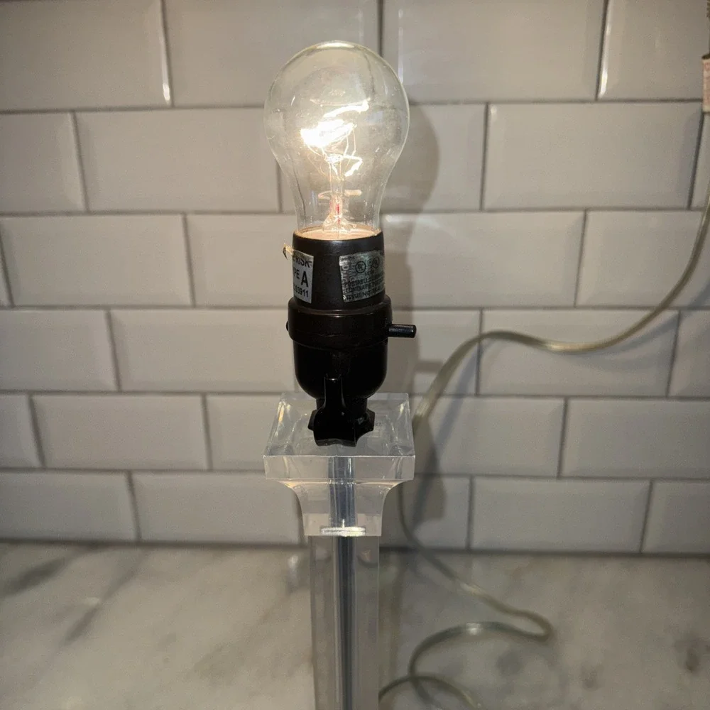 Vintage Rare MCM‎ Clear Lucite Lamp GW997